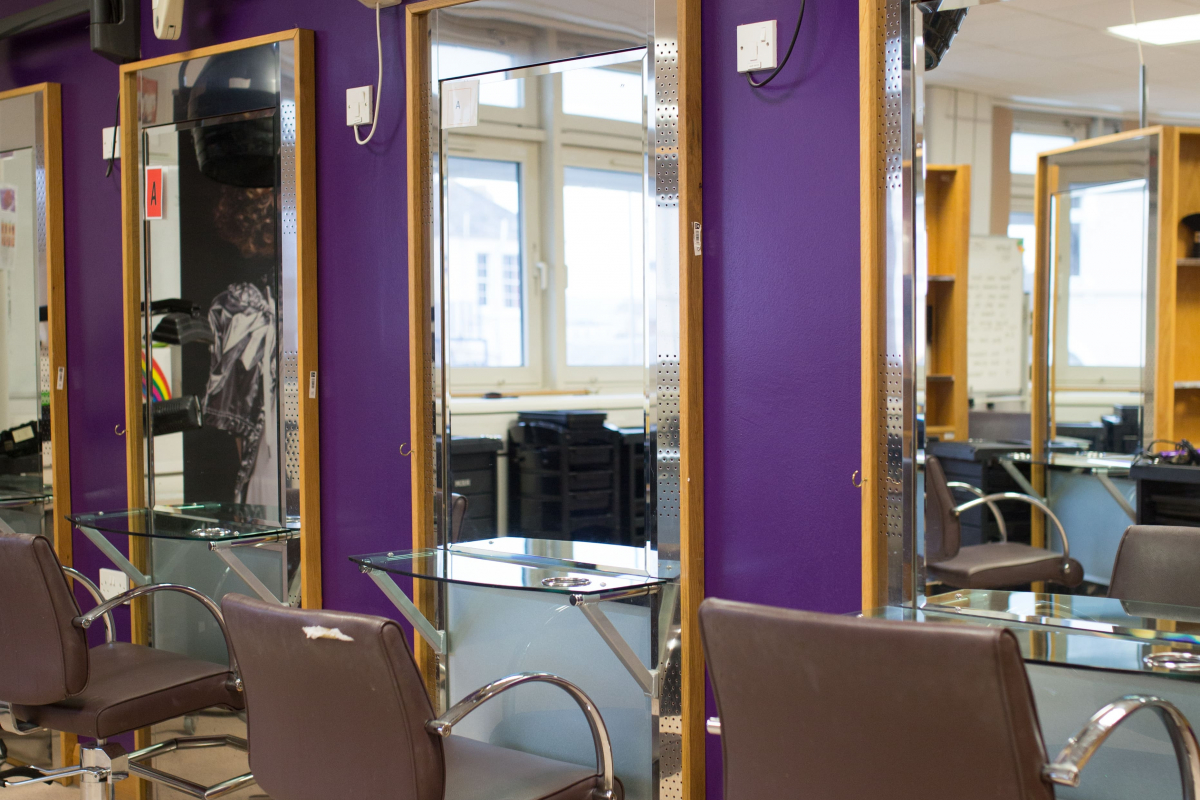 2 haircut stations close up