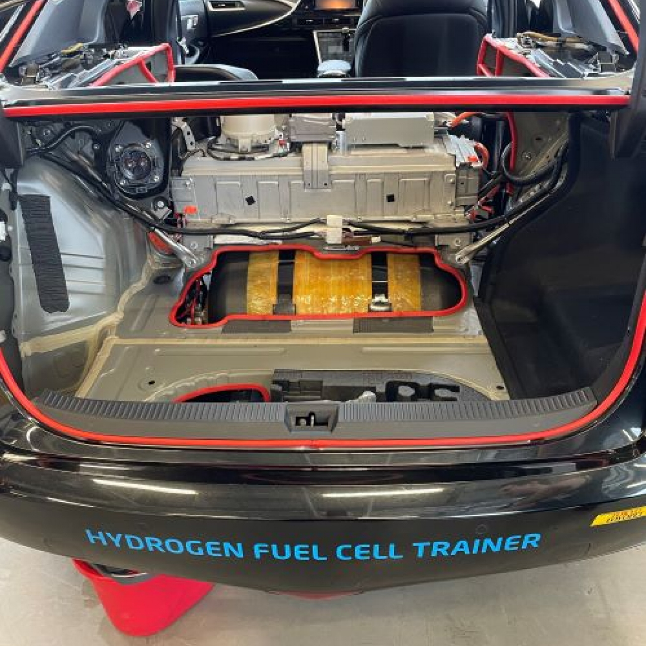 Hydrogen cannister in car