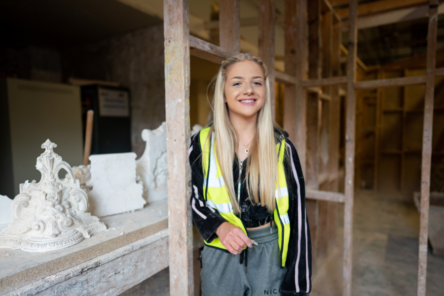 Ellen - Plastering student